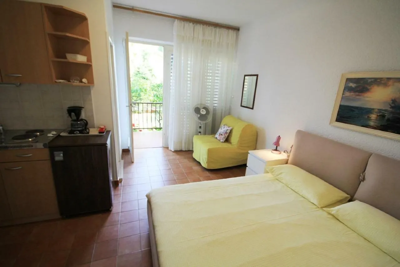 Mira Apartments Novigrad  Novigrad (Istria)